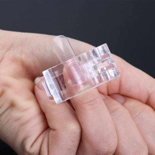 

Зажим для верхних форм