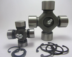 Хрестовини карданних валів