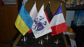 однорожковые подставки на стол