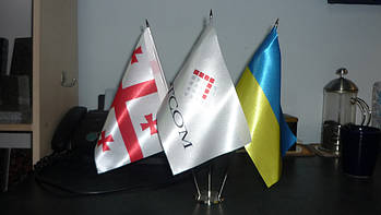 трехрожковые подставки под три флажка