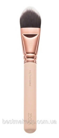 Пензель 112 Face Curve Rose Golden Vol. 2 від ZOEVA в індивідуальному фірмовому пакованні 