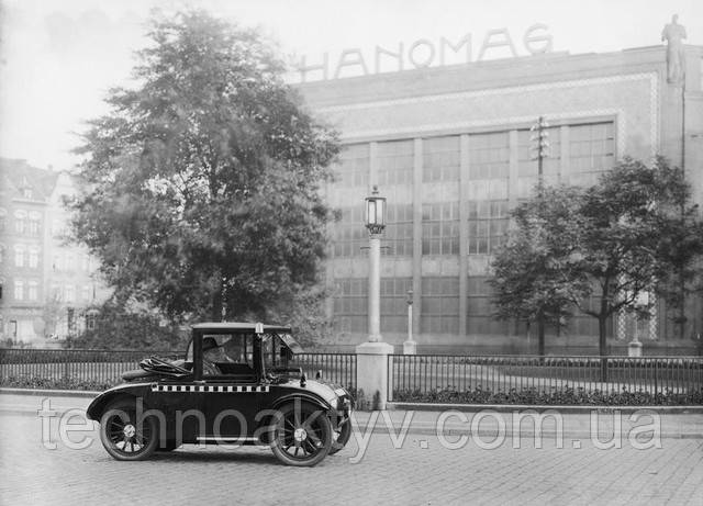 В нач. ХХ века Hanomag получил свою известность через производство недорогих легковых автомобилей В нач. ХХ века Hanomag получил свою известность через производство недорогих легковых автомобилей