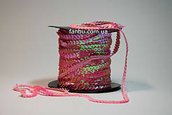 Паєтка на нитці рожева галограма, ширина 6 мм (1бобіна= 100ярд)