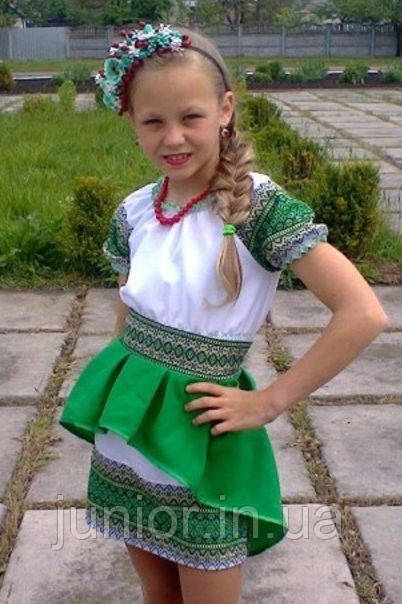 Сукня вишиванка з коротким рукавом для дівчинки.