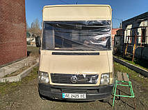 Изготовление и замена лобового стекла на микроавтобусе Volkswagen LT 46 A в Никополе (Украина) 1