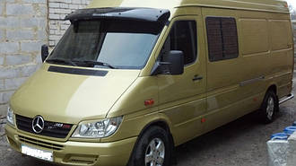 Козирок спойлер лобового скла сонцезахисний Mercedes Sprinter CDI W901 1996-2006 г. Спринтер
