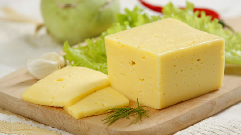 Домашній твердий сир (закваска та фермент)