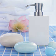 Мила рідкі і кускові