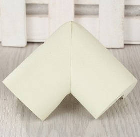 Захист на гострі кути меблів - 12 мм. Білий. (00107)