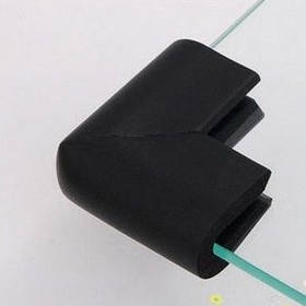 Куточок захисний на скляний стіл. Чорний. (00116)