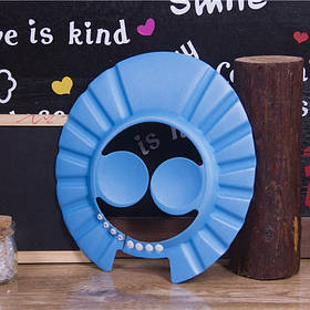 Козирок шапочка для миття голови з захистом для вух