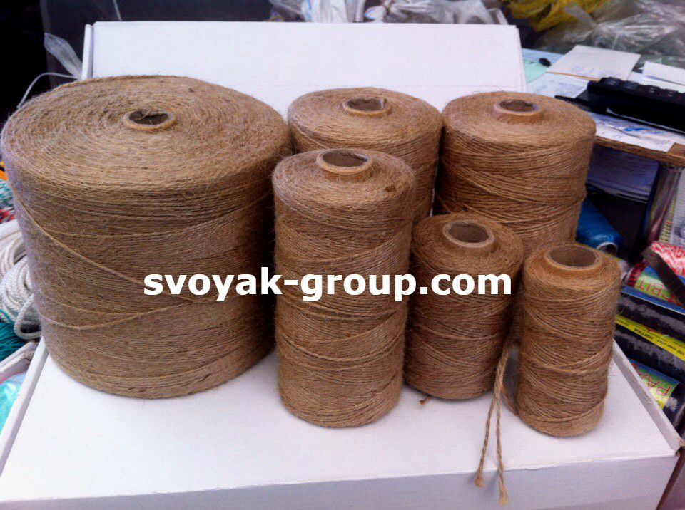 Шпагат джутовий на паперовій шпулі 2000 г/1500 м. діаметр нитки — 1 мм.
