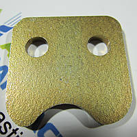 Пластина тримача ножа (очищувач шпагата) прес підбирача John Deere E64235