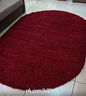 Червоної килим з високі ворсом