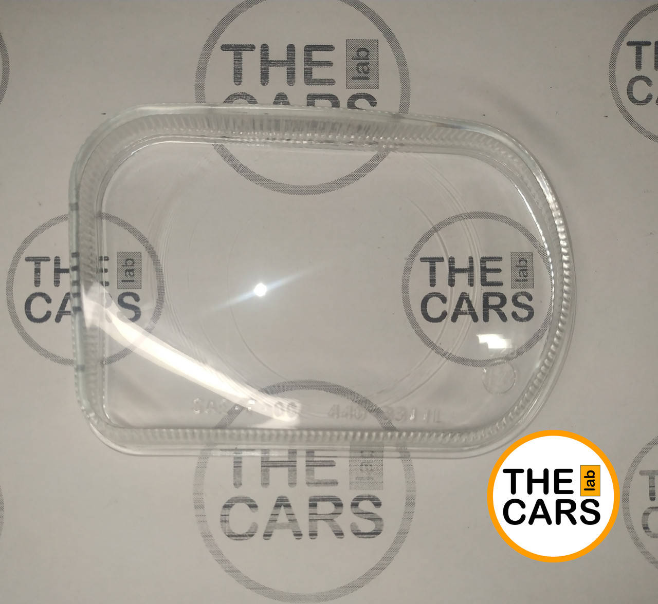 

Стекло противотуманной фары левое Mercedes C-Class W203