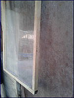 
Термоизолирующие панели предназначены для удержания тепла или холода.
Представляют собой панели с герметично закрытым воздухом со свойствами теплового барьера.
Каркас может быть выполнен из дерева, металла, пластмассы и других материалов.