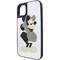 Чехол силиконовый CaseTify для iPhone 14 Pro противоударный с MagSafe защита камеры Mickey Mouse White Sq-1711