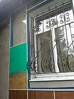 Безопасность - отсутствие ядовитых испарений и резкого запаха.