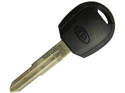 Ключ Кіа Черато 2003-2012 з чипом PCF7936
