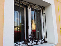 Кованые решетки ручной работы в Киеве 2