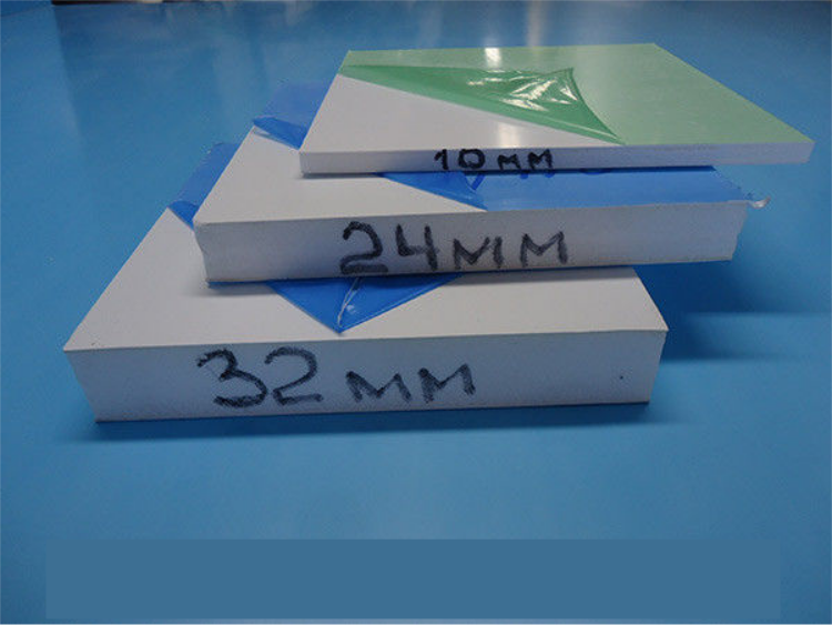 Сендвіч панель 10 мм двухсторон 1500х3000 (0,55 мм ПВХ покриття з обох сторін) Порізка ПДВ