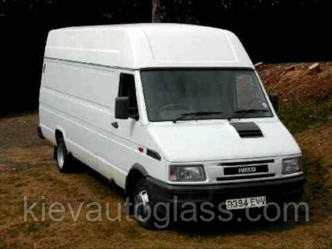 Лобове скло на IVECO DAILY 1979-99 г., фото 1