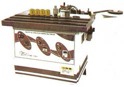 Крайкооблицювальний крайколічкувальний автомат MF-350 наносить клей на крайку та торець ДСП, 2 клей-вала