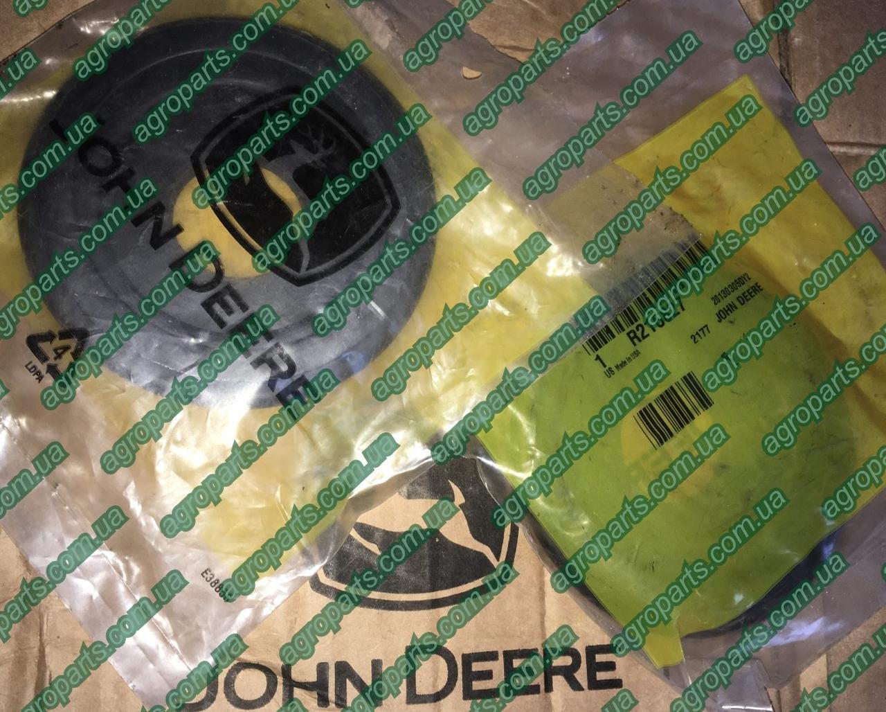 Пильовик R216827 шарніра John Deere BOOT, ILS BALL JOINT&OUTER TIEROD r216827