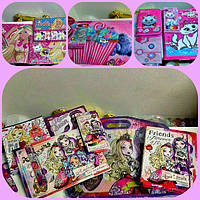 Подарункові набори канцелярії для дівчаток