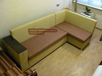 Кухонный уголок с баром в ткани антикоготь для новостроек Ирпеня. 5