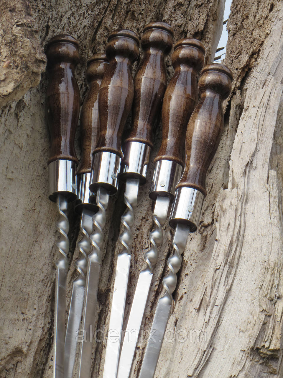 Шампуры ручной работы (630х12х3 мм) с деревянной ручкой, нержавеющая сталь. - фото 2 - id-p523554125