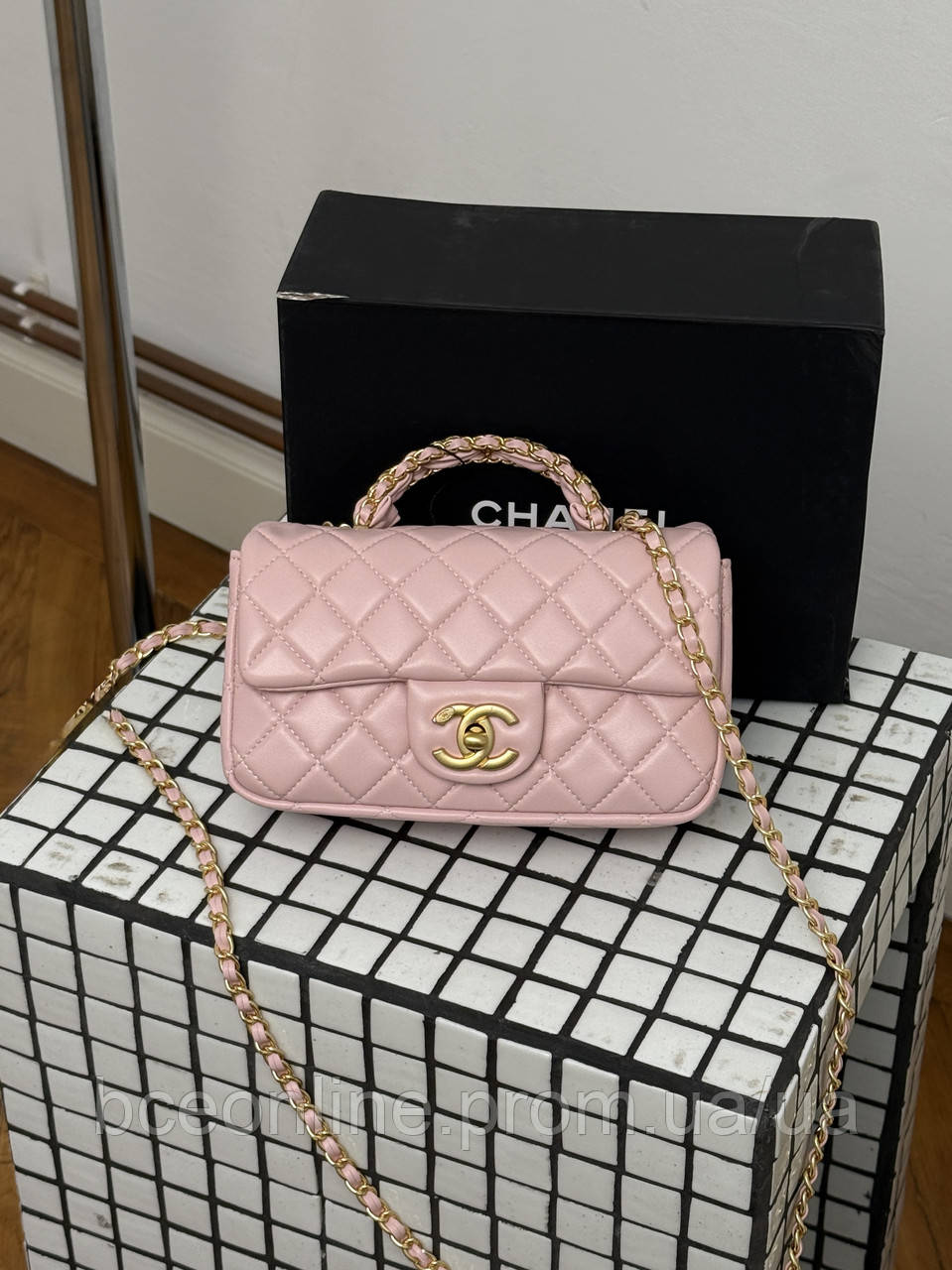 Chanel Mini Rectangular Flap Bag with Top Handle Pink 19 х 10 х 6 см, фото 1