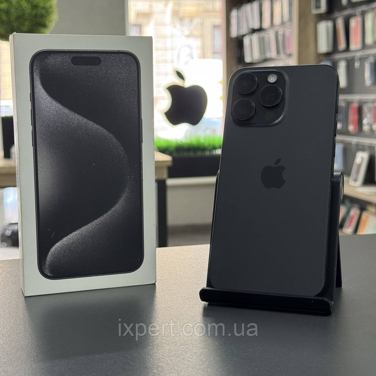 IPhone 15 Pro Max Black Titanium 256 GB, фото 1