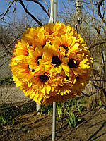 Куля з соняшників декоративна підвісна