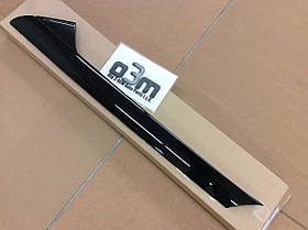 Ford Explorer 2011-2019 Молдинг зовнішня накладка лобового скла правий Новий Оригінал