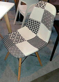 Стілець DS-922 patchwork чорно-білий, дерев'яні букові ніжки Charles & Ray Eames Style, в стилі лофт