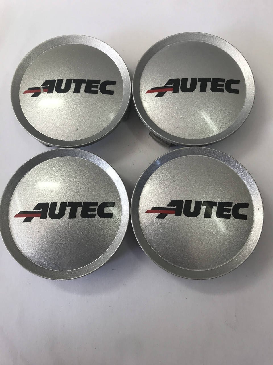 

Оригинальные Колпачки заглушки в диски Autec 75/70/17 мм.