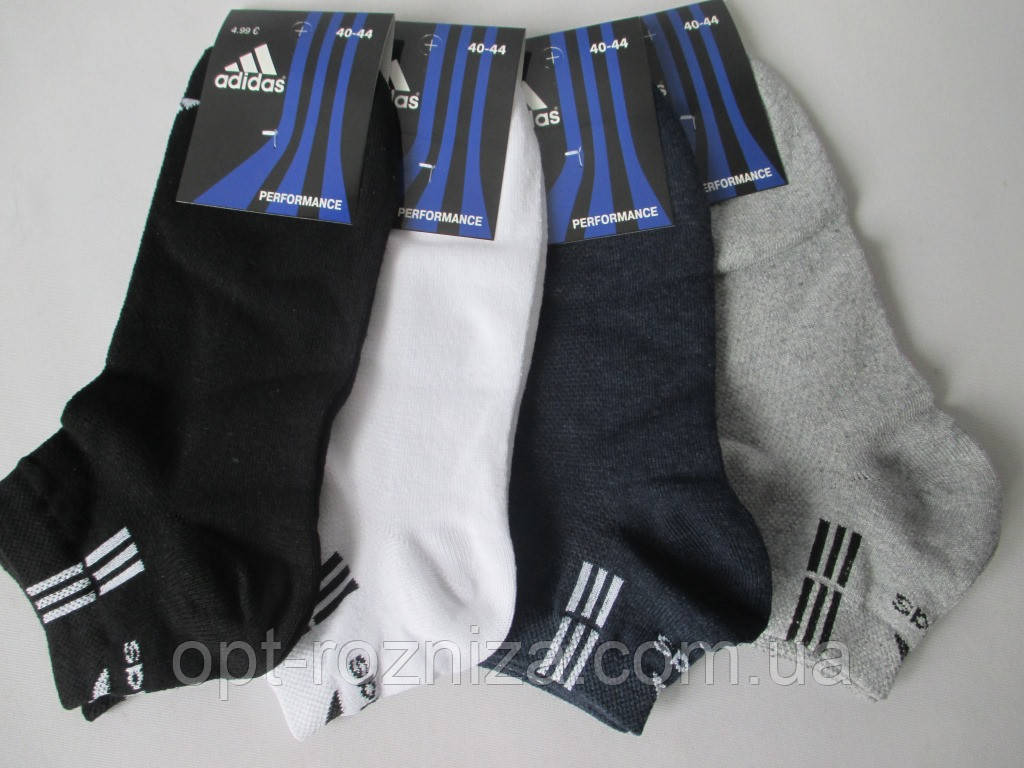 Чоловічі спортивні шкарпетки Adidas.