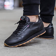 Чоловічі шкіряні кросівки оригінал модні зручні для тренувань Reebok Classic Leather чорні, фото 4