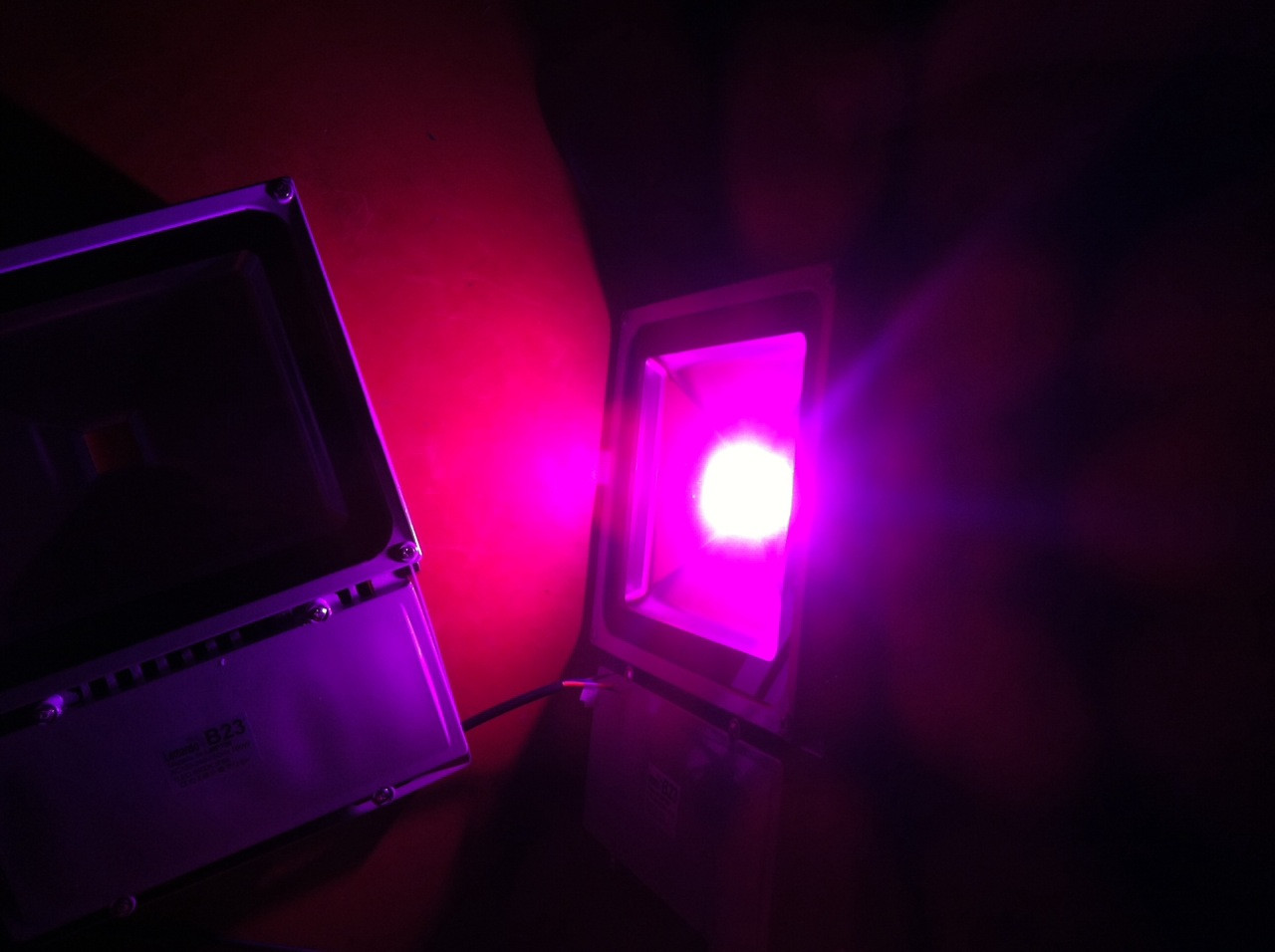 LED фитопрожектор 100 w полный спектр (full spectrum) фитолампа для растений