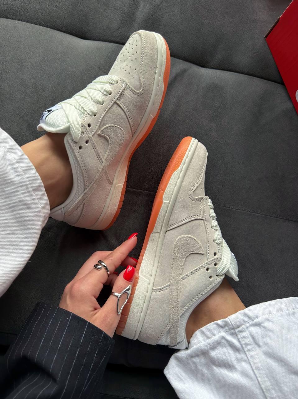 Dunk Low Pro B Pale Ivory 36 41