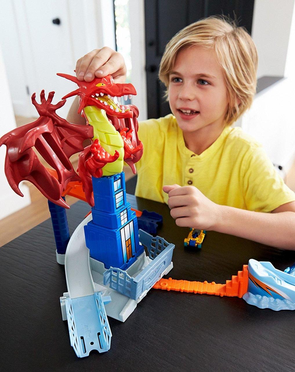 Трек Хот Вілс Атака дракона Hot Wheels Dragon Blast 