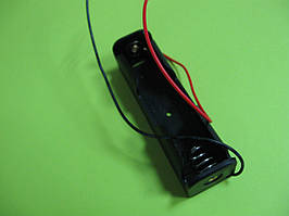 Відсік для 1 акумулятора 18650