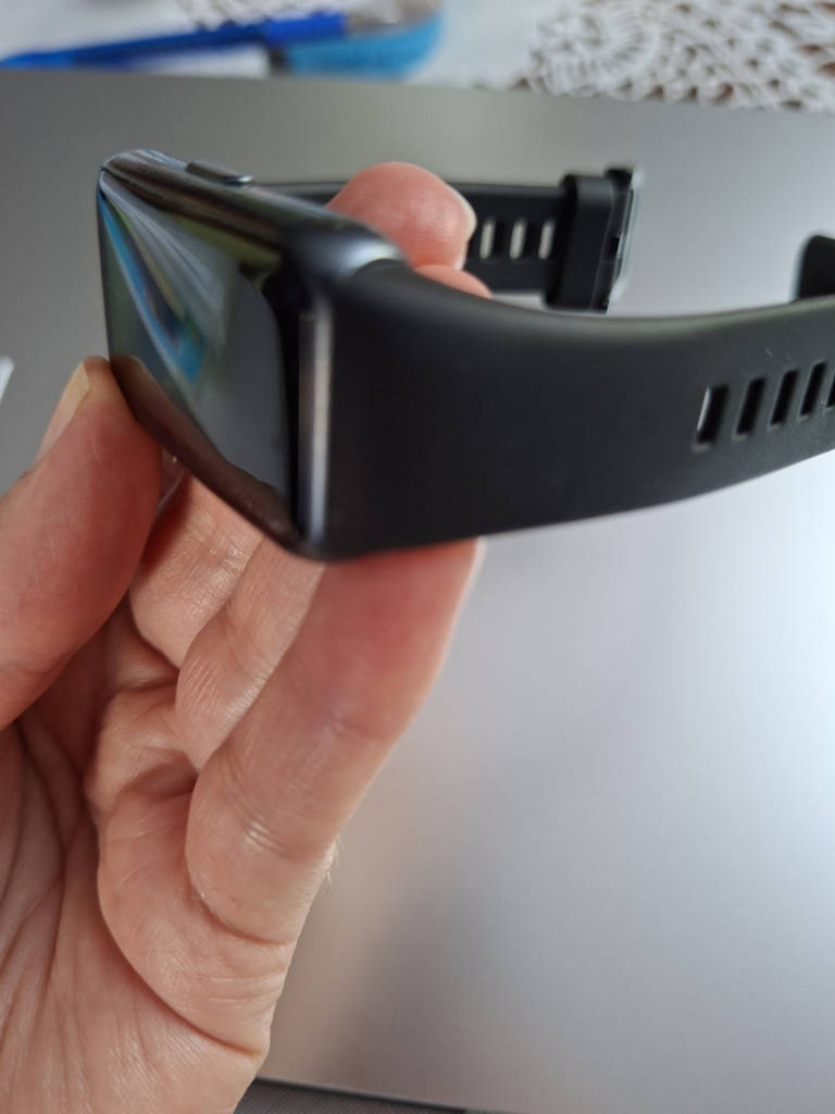 Ремінець Jsota для Huawei Band 6 (Силіконовий) Black - фото покупців 1