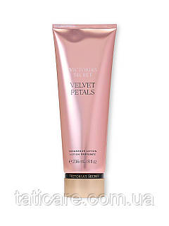 Парфумований лосьйон для тіла Вікторія Сікрет Velvet Petals Victoria's Secret, 236ml