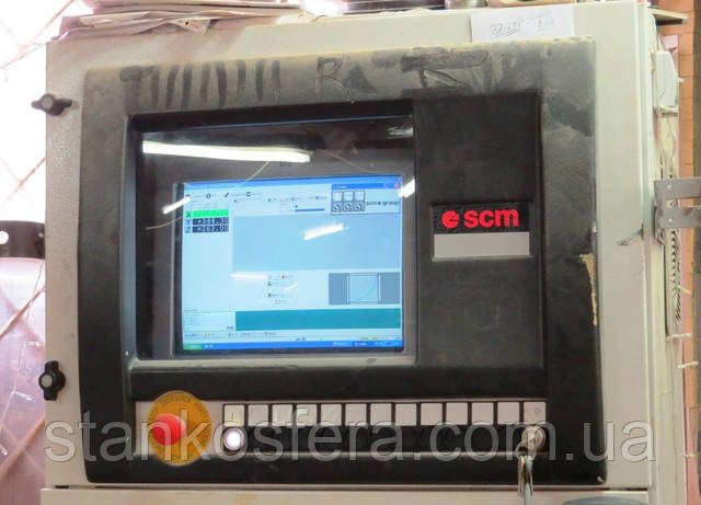 Пульт управления обрабатывающего центра SCM tech 25 