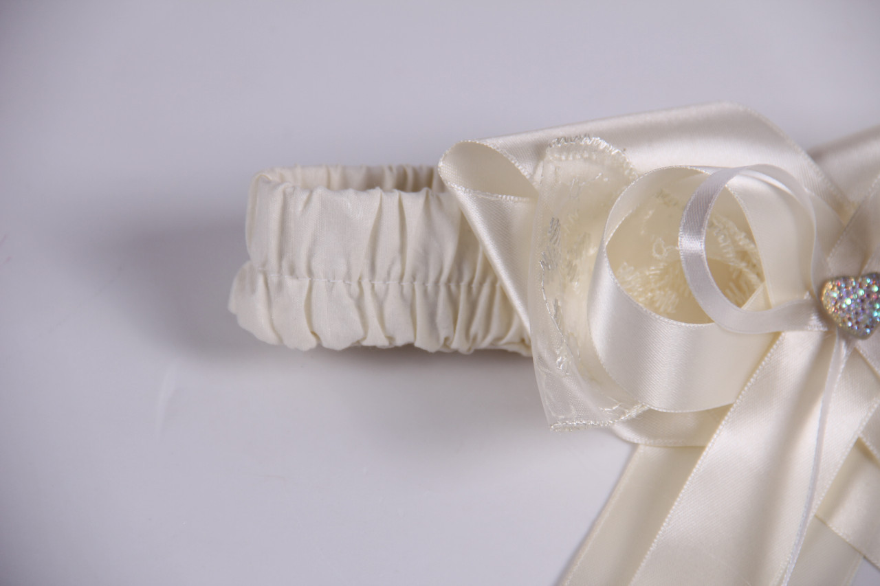 Бант резинка на выписку из роддома для новорожденного "Молочный" - фото 3 - id-p527563803