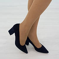 Туфлі жіночі замшеві 36-37 на низькому каблуці woman's heel сині з загостреним носком