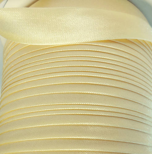 Купить Косая бейка атласная 15 мм (009), цена 1.90 ₴ — Prom.ua (ID ...