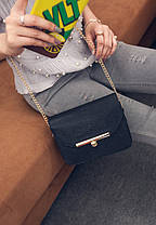 Ділова жіноча сумка скриня на ланцюжку, фото 3